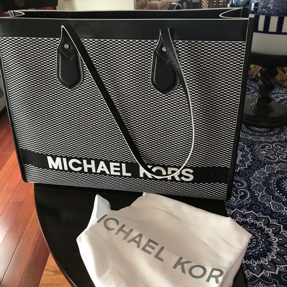 Michael Kors Bag